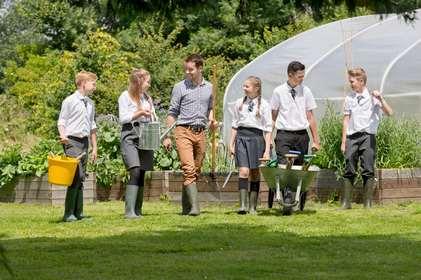 Bring beauty to your school with a new garden