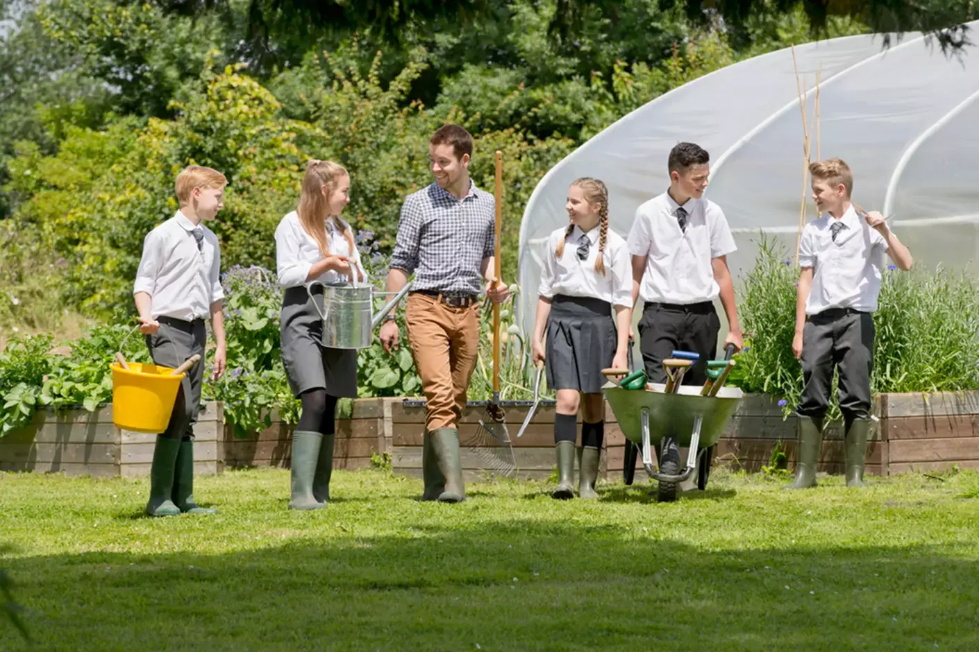 Bring beauty to your school with a new garden